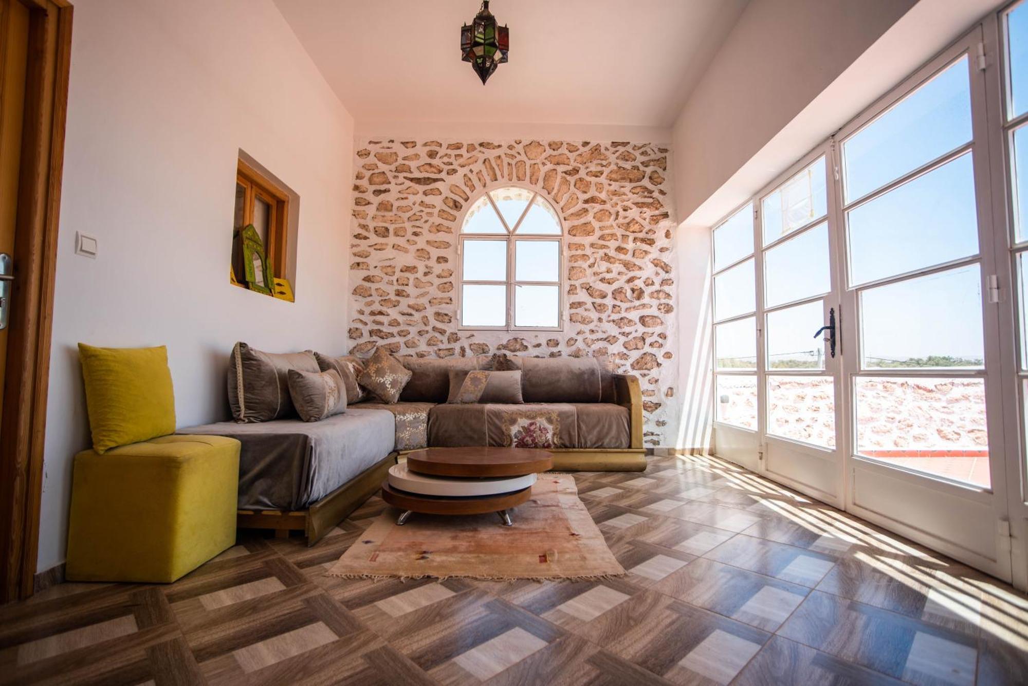 Villa Les Jardins Fleuris 4 Bedrooms เอสเซาอิรา ภายนอก รูปภาพ