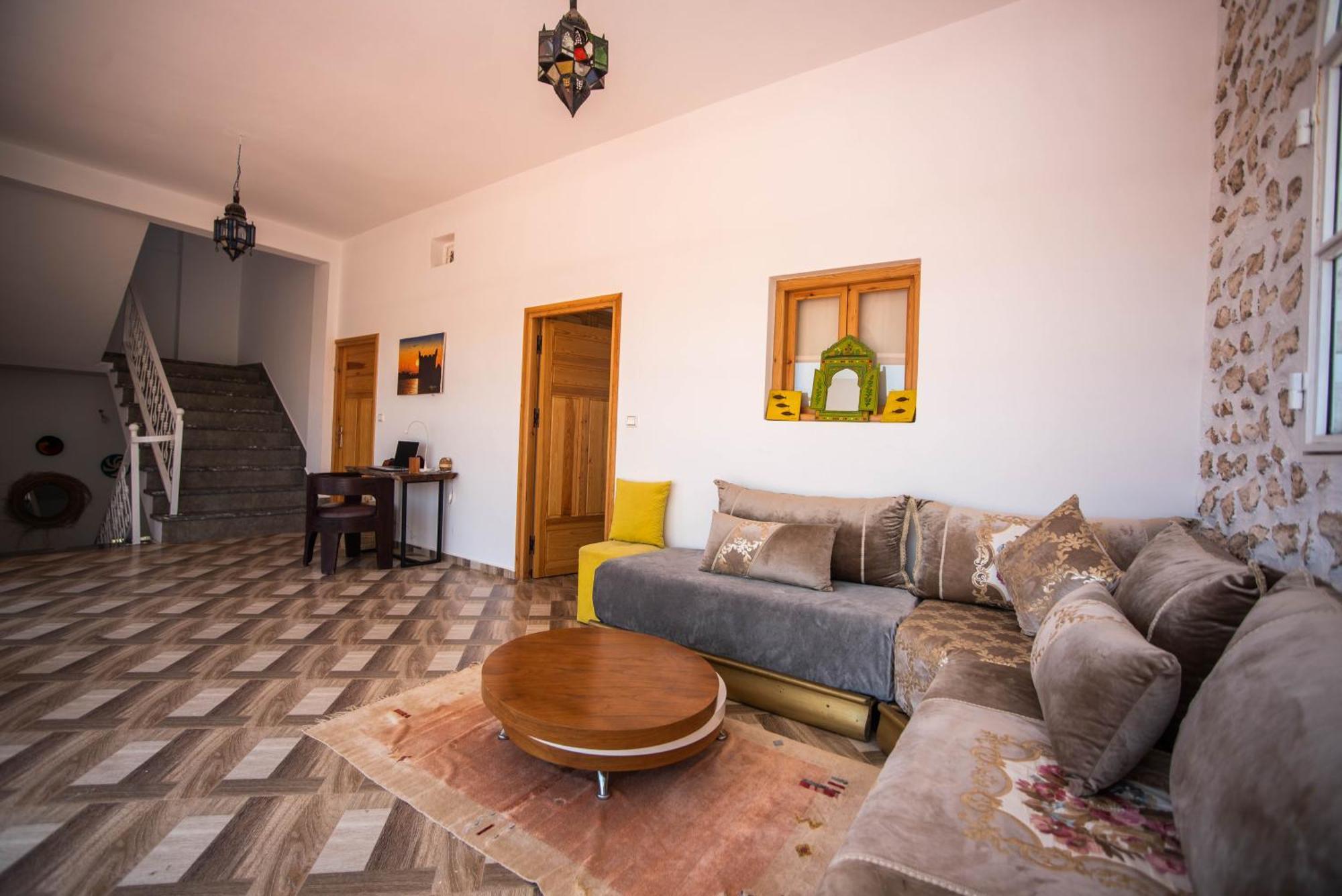 Villa Les Jardins Fleuris 4 Bedrooms เอสเซาอิรา ภายนอก รูปภาพ