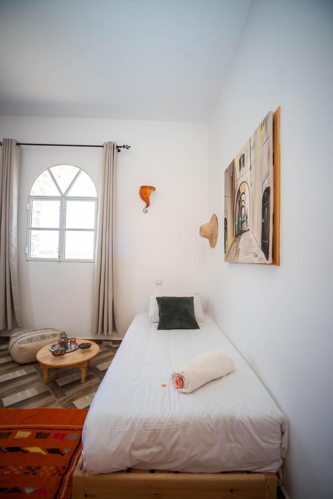 Villa Les Jardins Fleuris 4 Bedrooms เอสเซาอิรา ภายนอก รูปภาพ