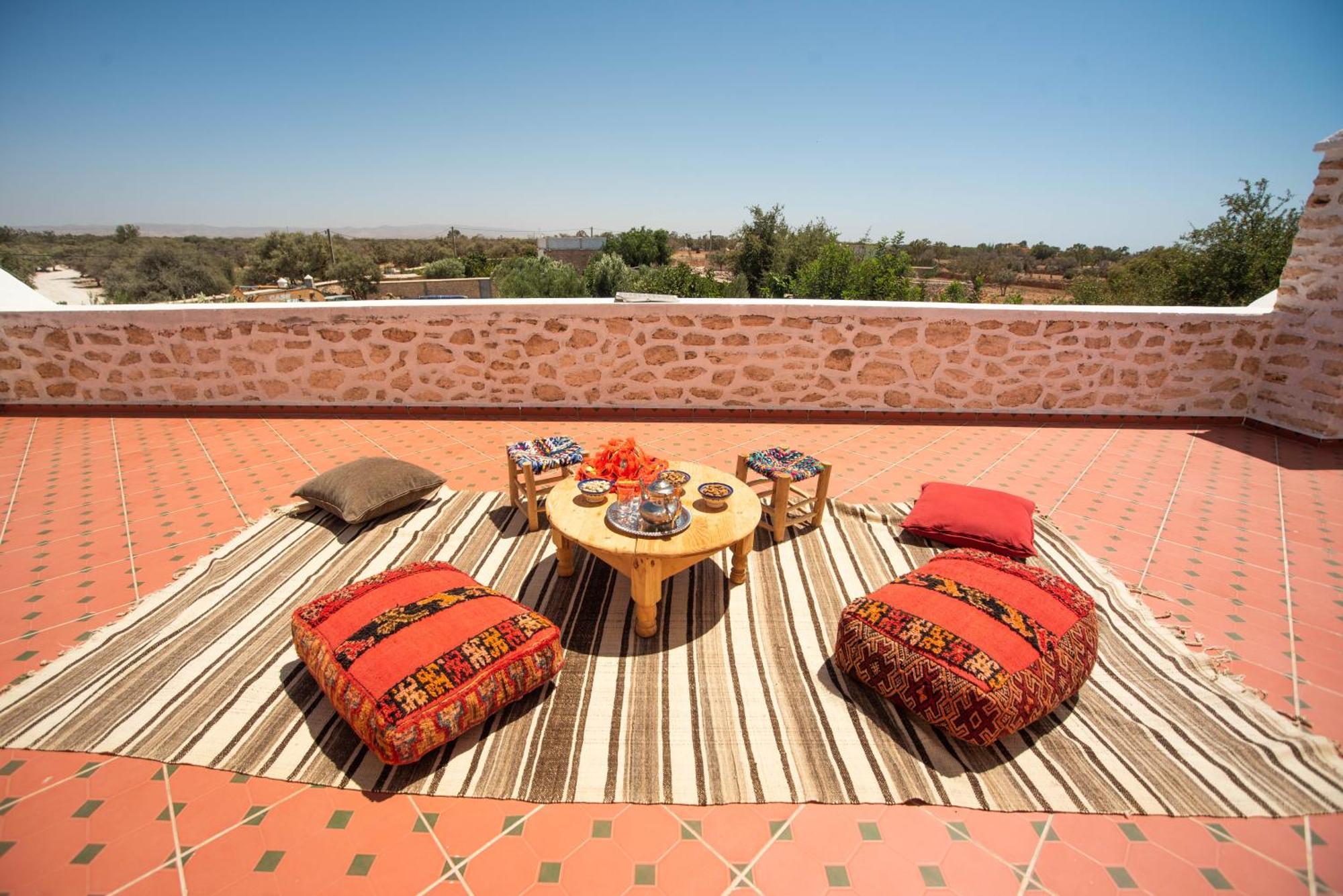 Villa Les Jardins Fleuris 4 Bedrooms เอสเซาอิรา ภายนอก รูปภาพ
